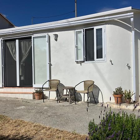 La Penita - Sunny Guesthouse With Private Pool And Garden 살로브레나 외부 사진